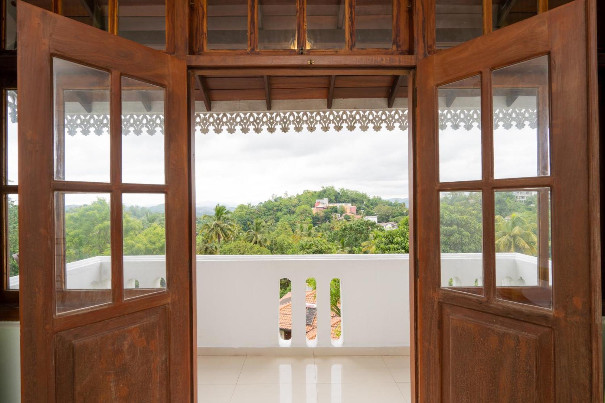 Kandy City Oasis Hotel Exterior foto